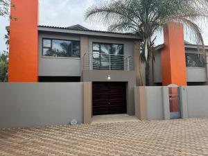 Το κτήριο όπου στεγάζεται  το διαμέρισμα