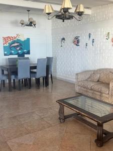 Et opholdsområde på Casa Colan Frente al Mar