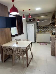 Cuina o zona de cuina de Apartamento Jubiaba Ilheus