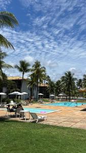 Bazén v ubytování Apartamento Jubiaba Ilheus nebo v jeho okolí