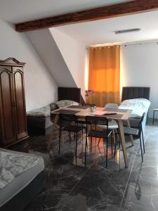 Χώρος καθιστικού στο Pokoje wynajem Macierzysz