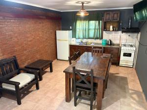 Kuchyň nebo kuchyňský kout v ubytování Cabañas 4 Cascadas