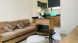 Køkken eller tekøkken på AGASARO LUXE Apartment