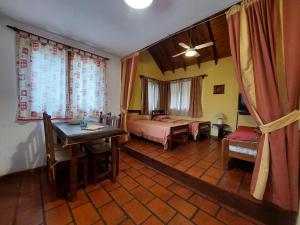 Ένα ή περισσότερα κρεβάτια σε δωμάτιο στο Cabañas Babin Kuk +70 φωτογραφίες