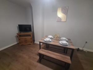 TV a/nebo společenská místnost v ubytování North Shields Exec Apartments