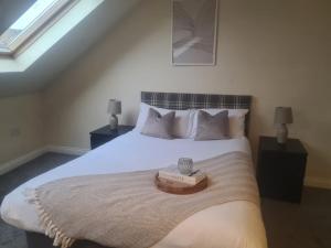 Postel nebo postele na pokoji v ubytování North Shields Exec Apartments