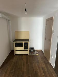 Фотография из галереи Vikendica Dedovina Negrišori в городе Lučani