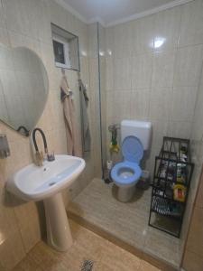 Фотография из галереи Casa Elena в городе Рымнику-Вылча +2 фотографии