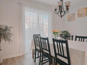 Φωτογραφία από το άλμπουμ του Yuan's Cozy 4BR House in Charlottetown σε Cornwall