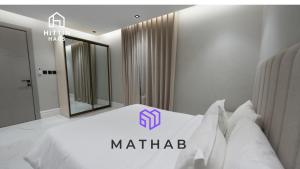 Giường trong phòng chung tại Hittin Haus