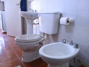 Et badeværelse på Depto PAR