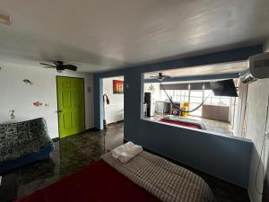 Postel nebo postele na pokoji v ubytování ¨Departamentos Vista Real¨ + 38 fotografií