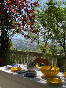 Φαγητό σε αυτός ο ξενώνας ή κάπου εκεί κοντά