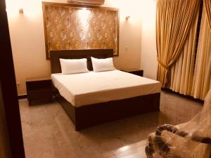 Fotografie z fotogalerie ubytování Luxury Furnished Comfort Rooms v destinaci Islámábád + 3 fotografie