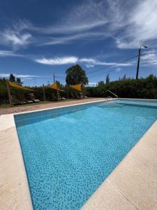 Πισίνα στο ή κοντά στο Sierra Dulce +18 φωτογραφίες