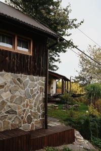 Φωτογραφία από το άλμπουμ του Ojcowska Stodoła - wooden cottage σε Wola Kalinowska