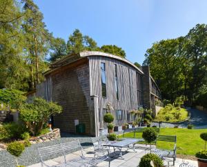 Vườn quanh The Dome House