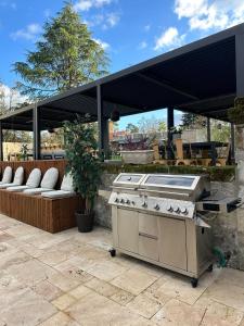 Εγκαταστάσεις μπάρμπεκιου για όλους τους επισκέπτες του διαμερίσματος