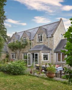 Το κτήριο όπου στεγάζεται  η βίλα