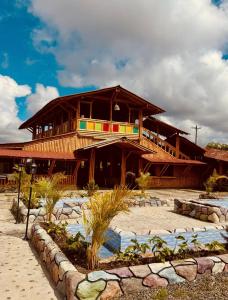 Tòa nhà nơi căn hộ tọa lạc