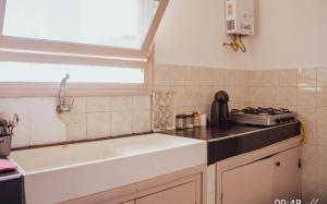 Кухня или мини-кухня в Maison pres plus Grand Bazar d'Afrique Souk El Had
 +38 фотографий