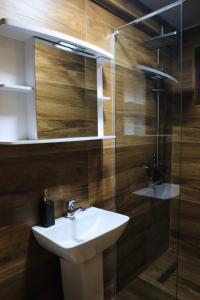 Fotografie z fotogalerie ubytování Villa n'Mal v destinaci Orllan