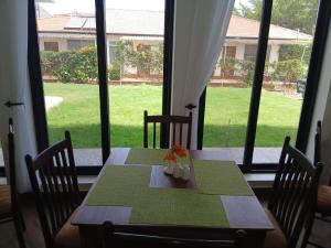 Zahrada ubytování Bird of Paradise Eco Lodge + 59 fotografií