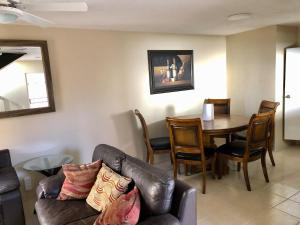 Posezení v ubytování Golden House