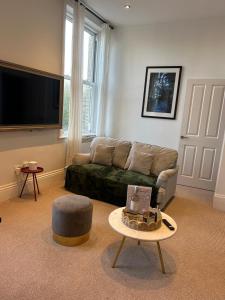 Posezení v ubytování Station Bridge Collection - Flat 4