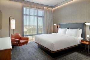 Postel nebo postele na pokoji v ubytování Courtyard by Marriott Atlanta Covington + 27 fotografií