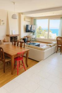 Μια τηλεόραση ή/και κέντρο ψυχαγωγίας στο Caecilia & Lawrence Villa