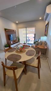 Фотография из галереи Comfortable and modern apartment Las Mercedes neighborhood в городе Асунсьон +9 фотографий