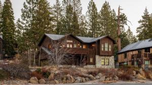 Budova, kde se prázdninový dům nachází