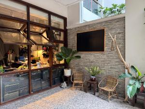 Et tv og/eller underholdning på NGÁO Home - Giảng Võ