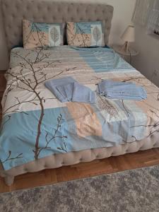 Postel nebo postele na pokoji v ubytování AS Apartment Tetovo