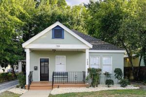 Φωτογραφία από το άλμπουμ του Downtown Biloxi! Walkable to the Beach & Casinos! σε Biloxi