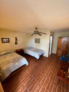 Postel nebo postele na pokoji v ubytování Hotel Witttmer