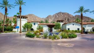 Nespecifikovaný výhled na hory nebo výhled na hory při pohledu z apartmánu