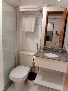 Ένα μπάνιο στο Suítes Executivas