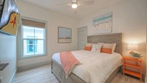 Postel nebo postele na pokoji v ubytování Casa Rita by AvantStay Snowbird Discounted Rates Private Pool Near Beach + 59 fotografií