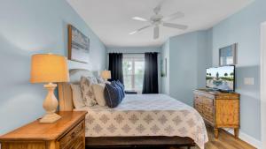 Кровать или кровати в номере 301 Ocean Palms by AvantStay Ocean Front Home w Amazing Sea Views +28 фотографий