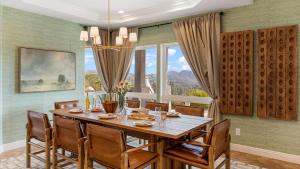 Billede fra billedgalleriet på Pool Views Hot Tub Fire Pit Arcade Vista Clara by AvantStay i Temecula