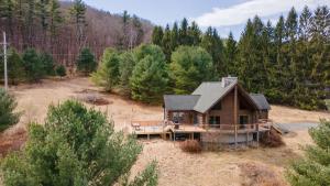 Φυσικό τοπίο κοντά σε αυτή η παραθεριστική κατοικία