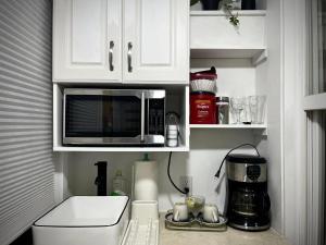 Kuchyň nebo kuchyňský kout v ubytování Barkerhouse 2# unit-heart of oldtown