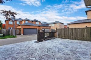 Το κτήριο όπου στεγάζεται  η παραθεριστική κατοικία