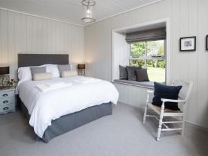 Ένα ή περισσότερα κρεβάτια σε δωμάτιο στο 4 Bed in Bamburgh oc-cn089