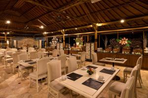 Restoran või mõni muu söögikoht majutusasutuses The Jayakarta Bali Beach Resort