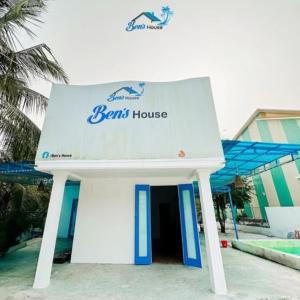 a sign for a bear house in front of a building at Ben's House 2 in Tam Ky +20 photos