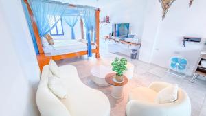 TV a/nebo společenská místnost v ubytování Lujing