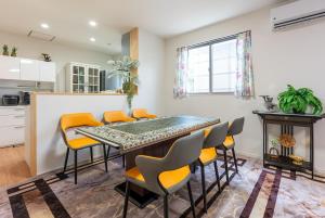 Køkken eller tekøkken på Ufu Wana Villa Nakijin + 29 billeder